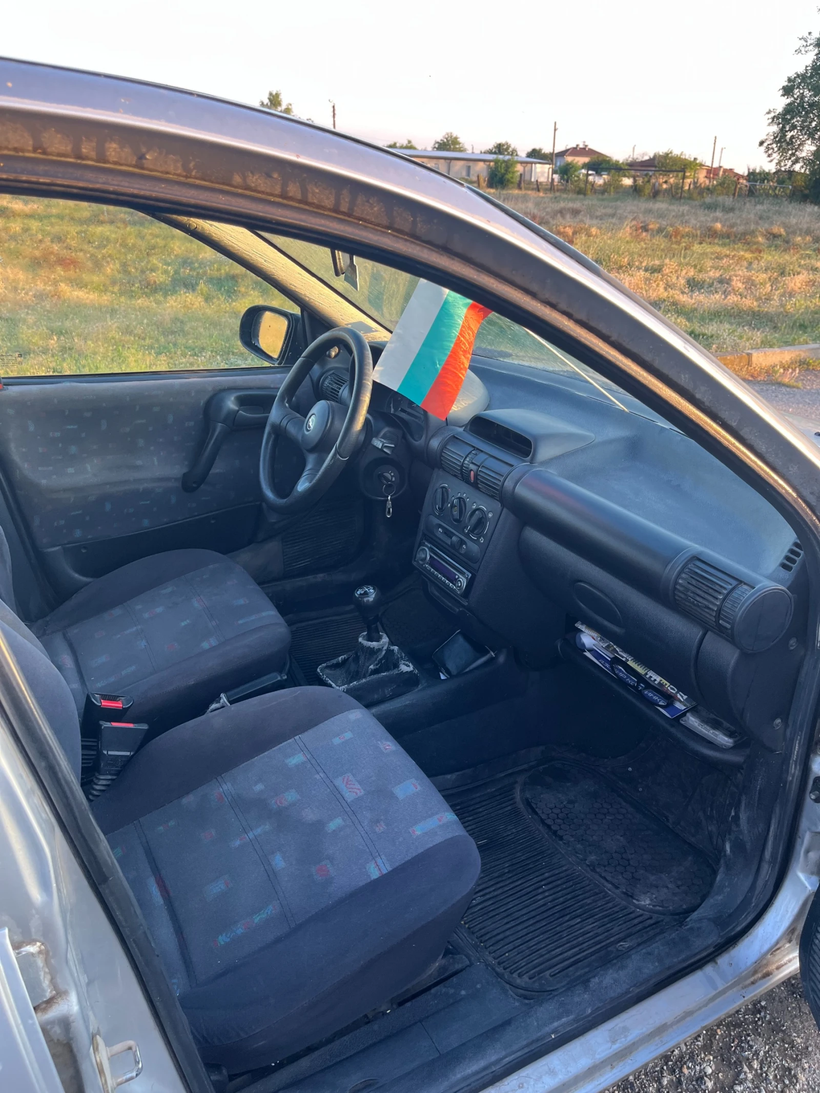 Opel Corsa, снимка 5 - Автомобили и джипове - 55229960