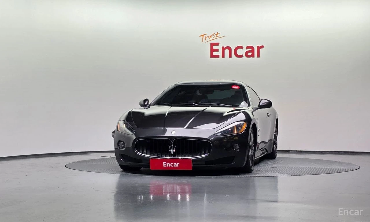 Maserati GranTurismo S* 4.7, снимка 3 - Автомобили и джипове - 55449594
