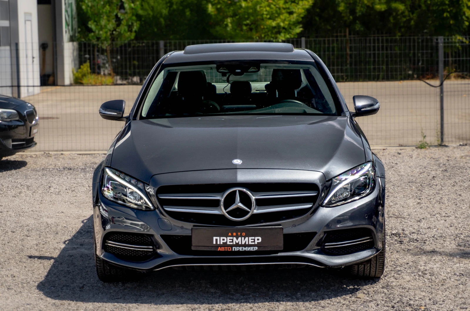 Mercedes-Benz C 200 AVANTGARDE-124, 225 КМ-КАТО НОВА!, снимка 2 - Автомобили и джипове - 55644606