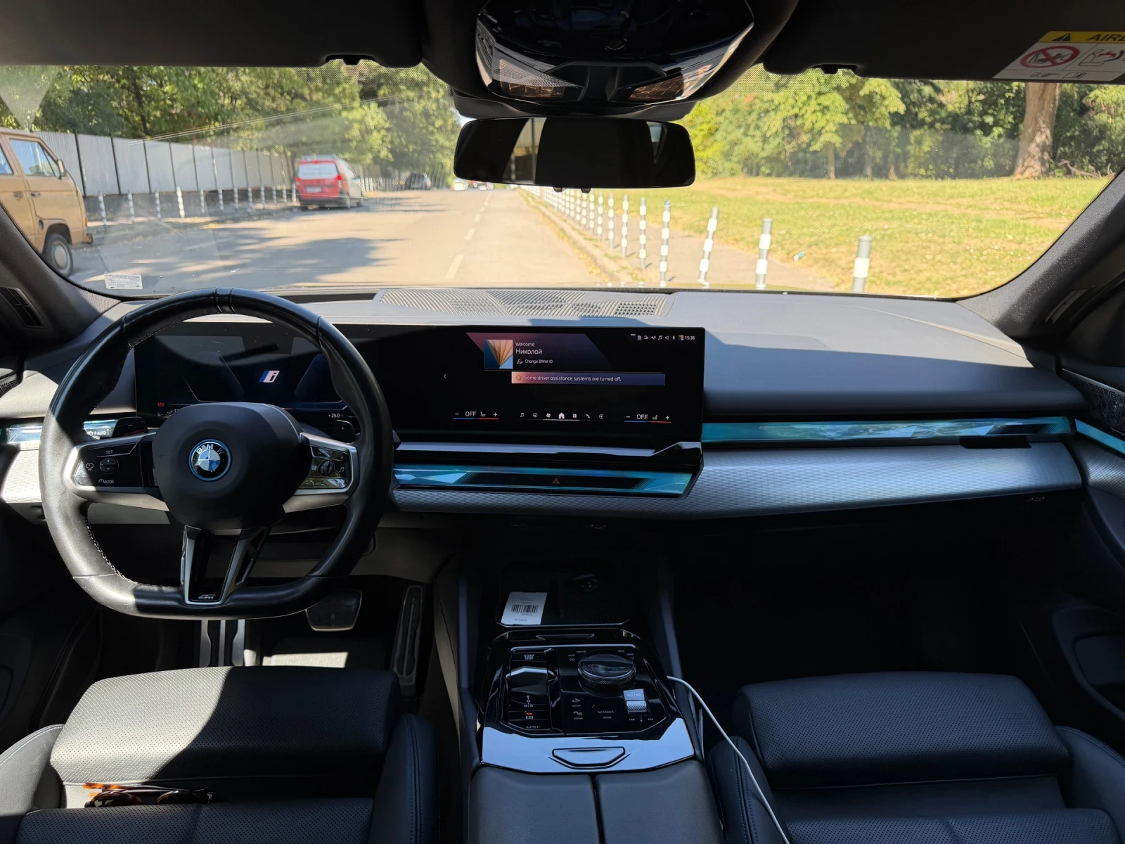 BMW 550 550 E/xDrive/M Sport/, снимка 9 - Автомобили и джипове - 55725860