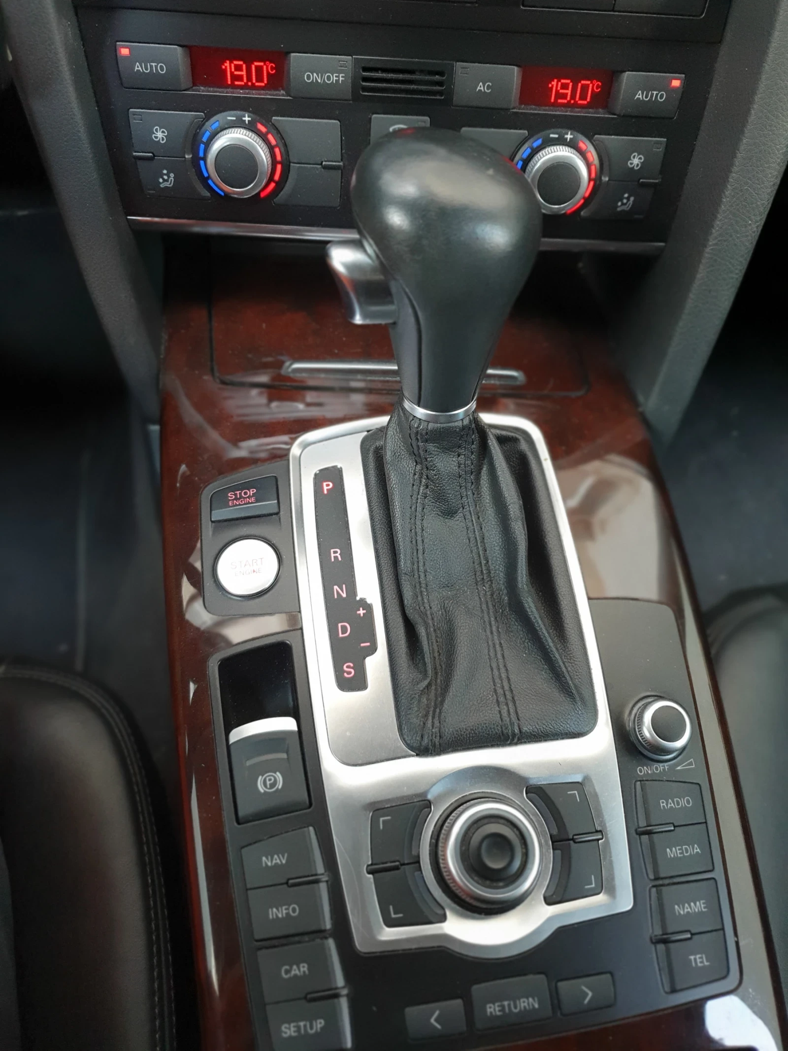 Audi A6, снимка 11 - Автомобили и джипове - 56103888