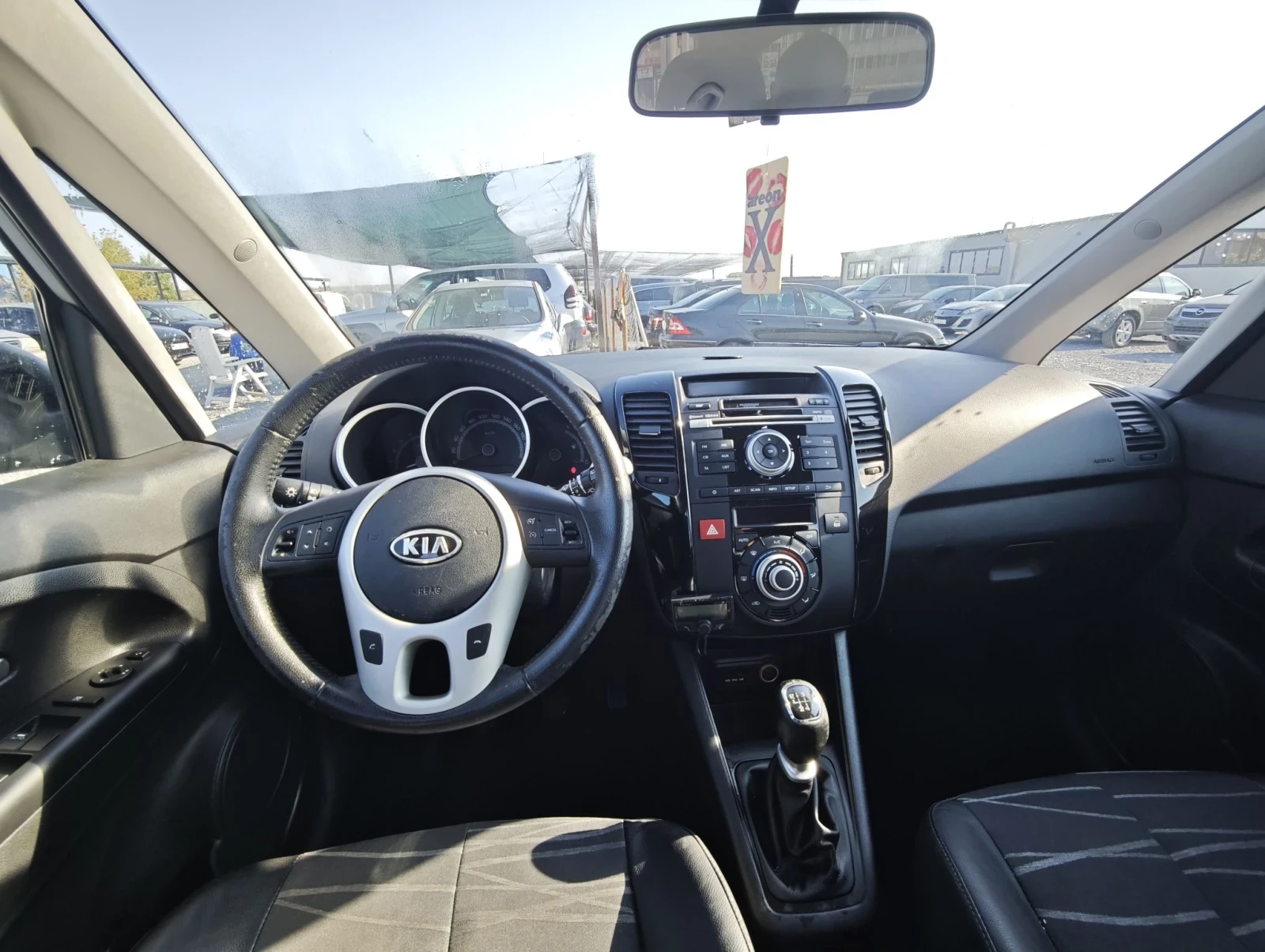Kia Venga 1.6CRDI 115HP, снимка 13 - Автомобили и джипове - 56149628