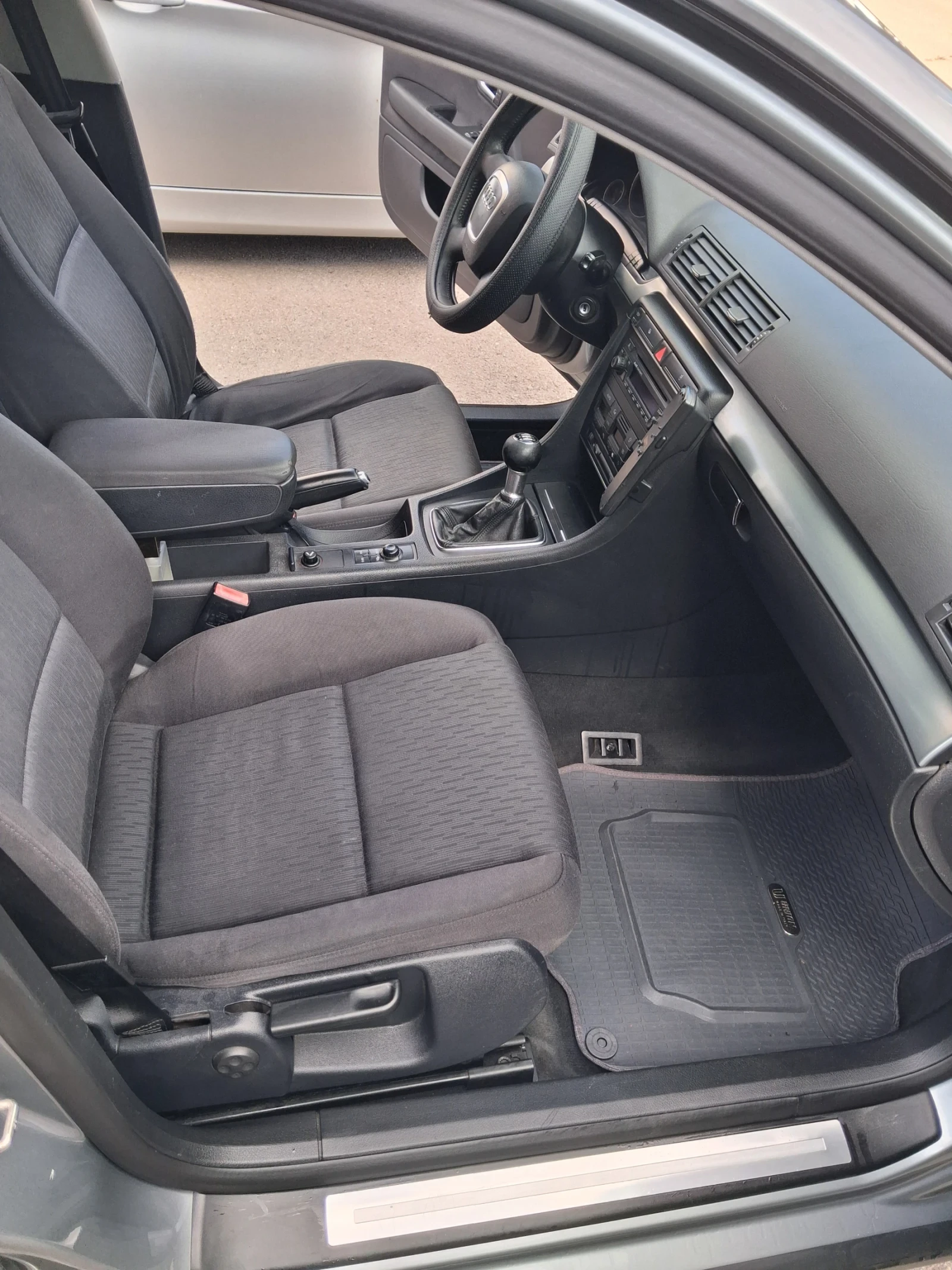 Audi A4 2.0 TDI , снимка 7 - Автомобили и джипове - 56465873
