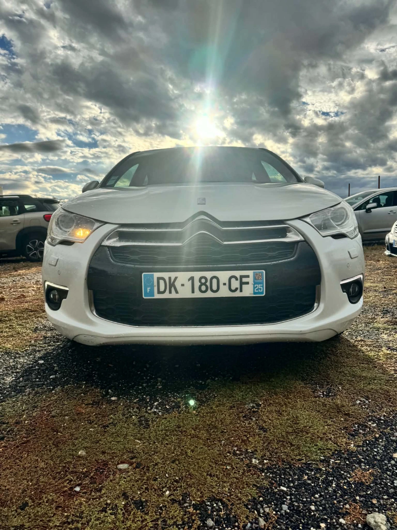 Citroen DS4 1.6 HDI chic, снимка 2 - Автомобили и джипове - 56662600