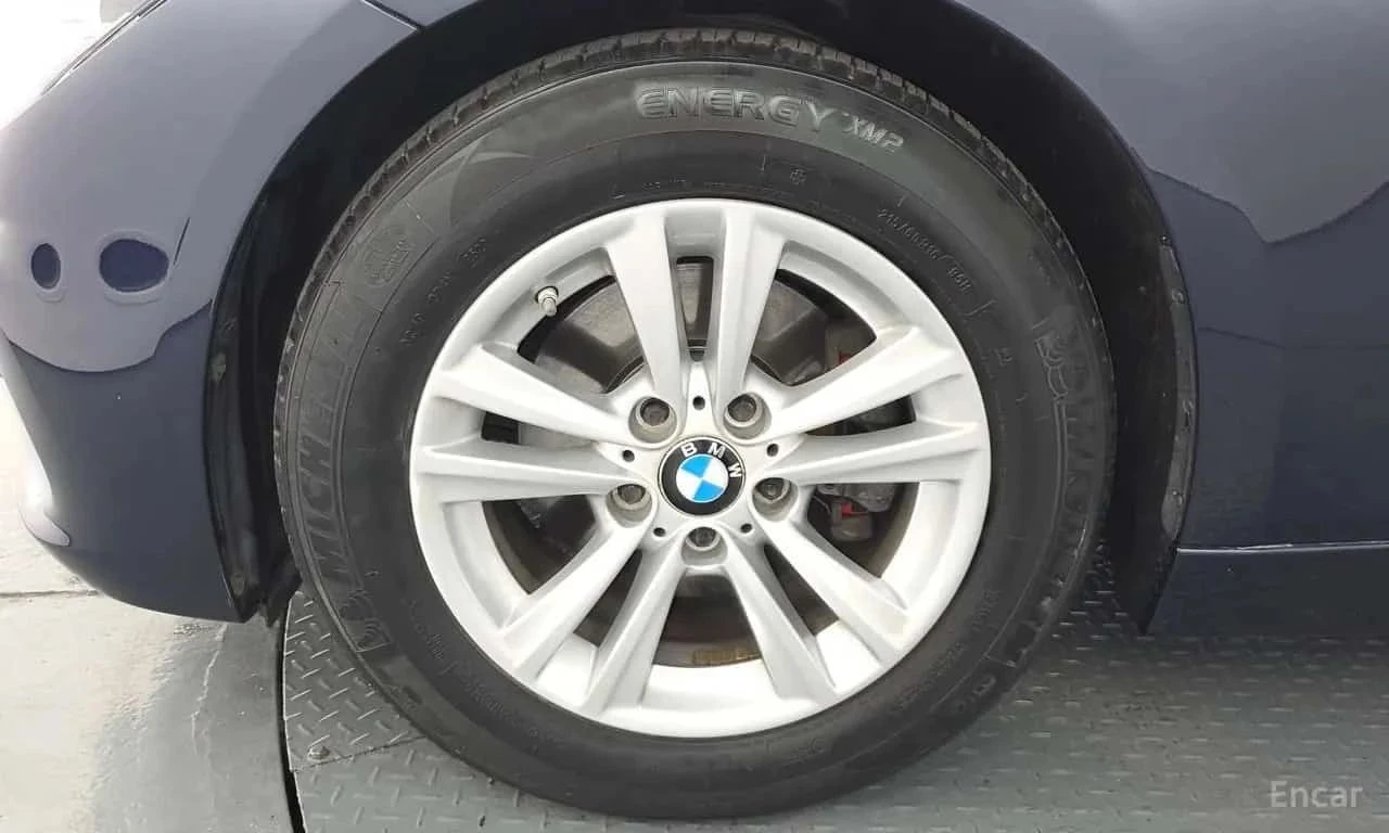 BMW 320, снимка 5 - Автомобили и джипове - 56740448