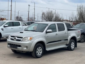 Toyota Hilux 2.5D4-D 4x4, снимка 2