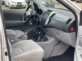 Toyota Hilux 2.5D4-D 4x4, снимка 10
