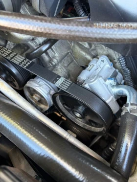 Jeep Grand cherokee Overland 5.7 Hemi SRT, снимка 12