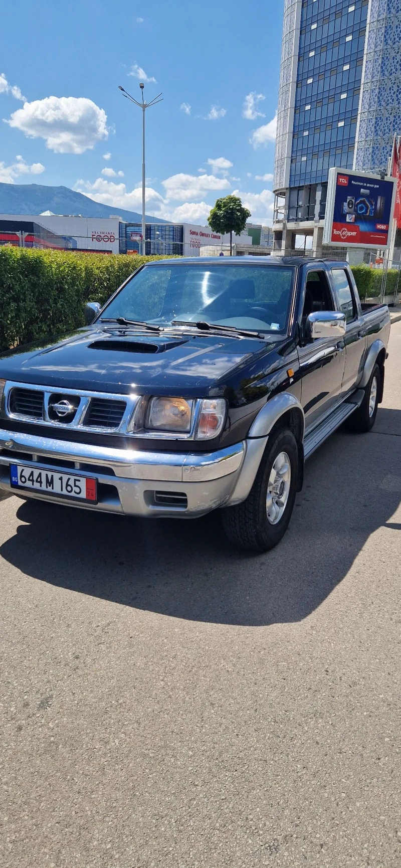 Nissan Navara 2.5 TDI  103к.с, снимка 1 - Автомобили и джипове - 46960310