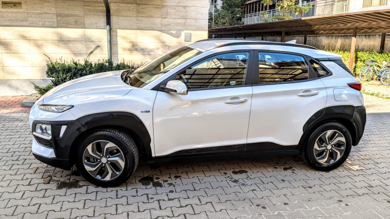 Hyundai Kona, снимка 7 - Автомобили и джипове - 47685335