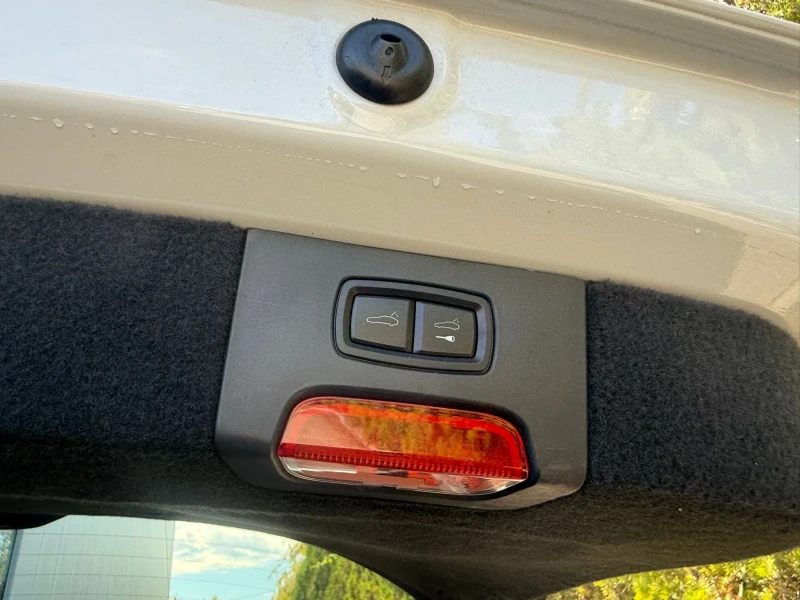 Porsche Cayenne, снимка 16 - Автомобили и джипове - 53179457