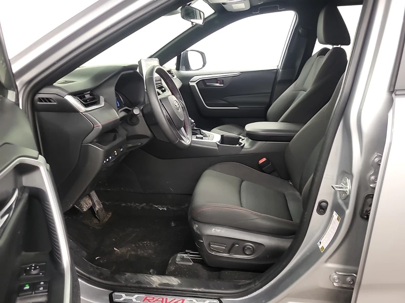 Toyota Rav4 PRIME SE* AWD* CARFAX* АВТО КРЕДИТ* , снимка 9 - Автомобили и джипове - 53354411