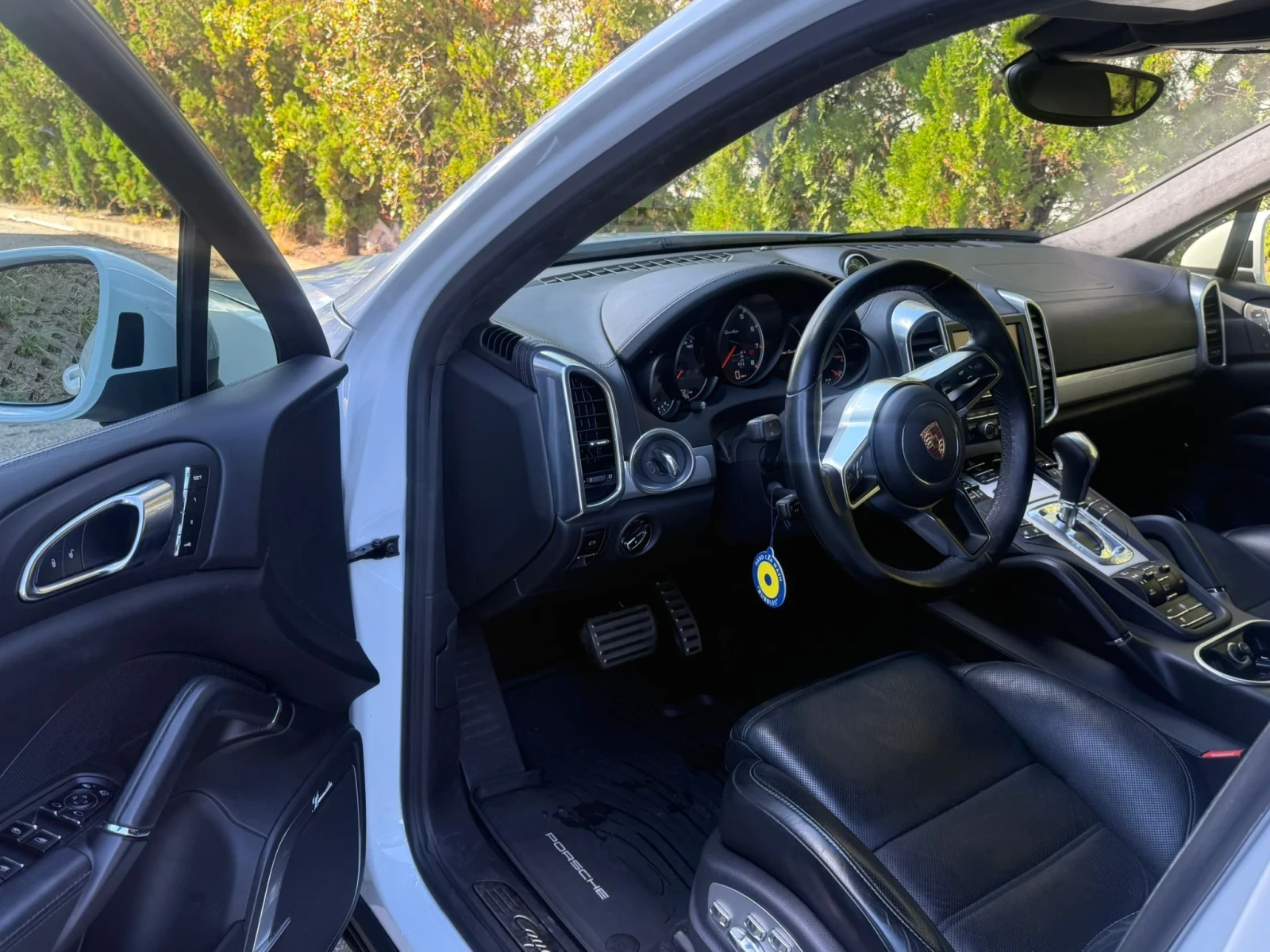 Porsche Cayenne  - изображение 8