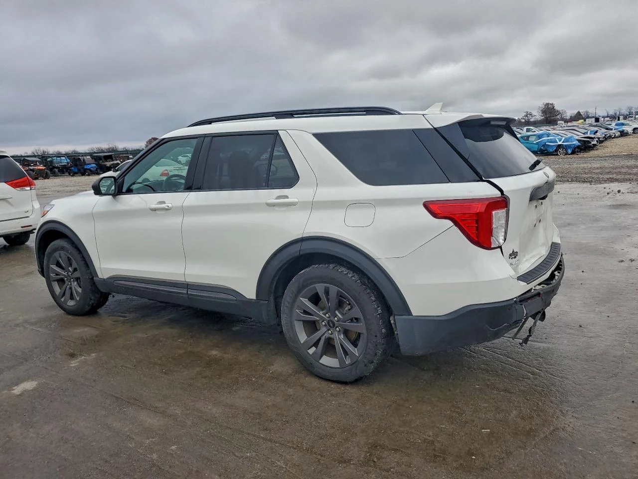 Ford Explorer 2.3l Xlt - изображение 2