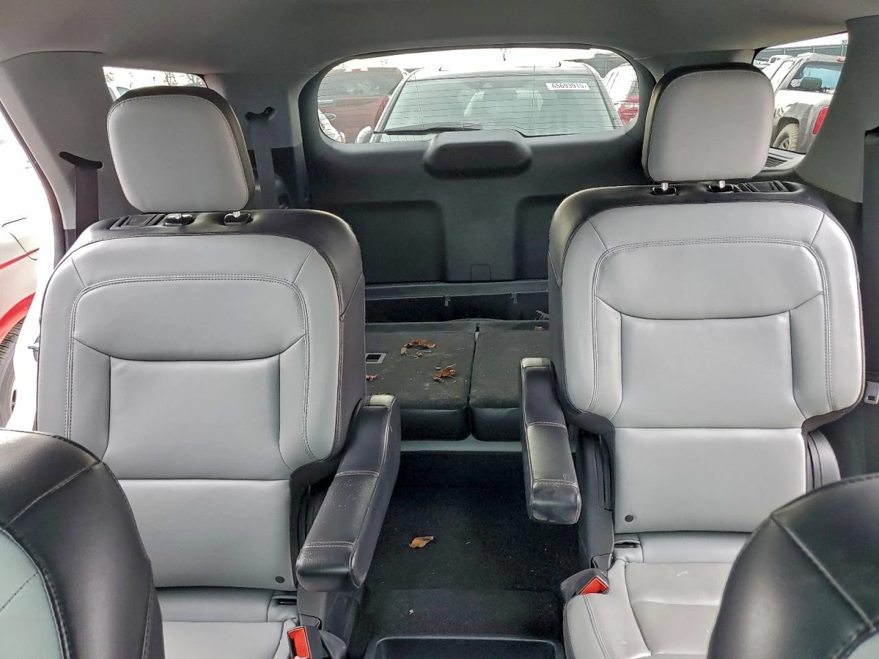 Ford Explorer 2.3l Xlt - изображение 10