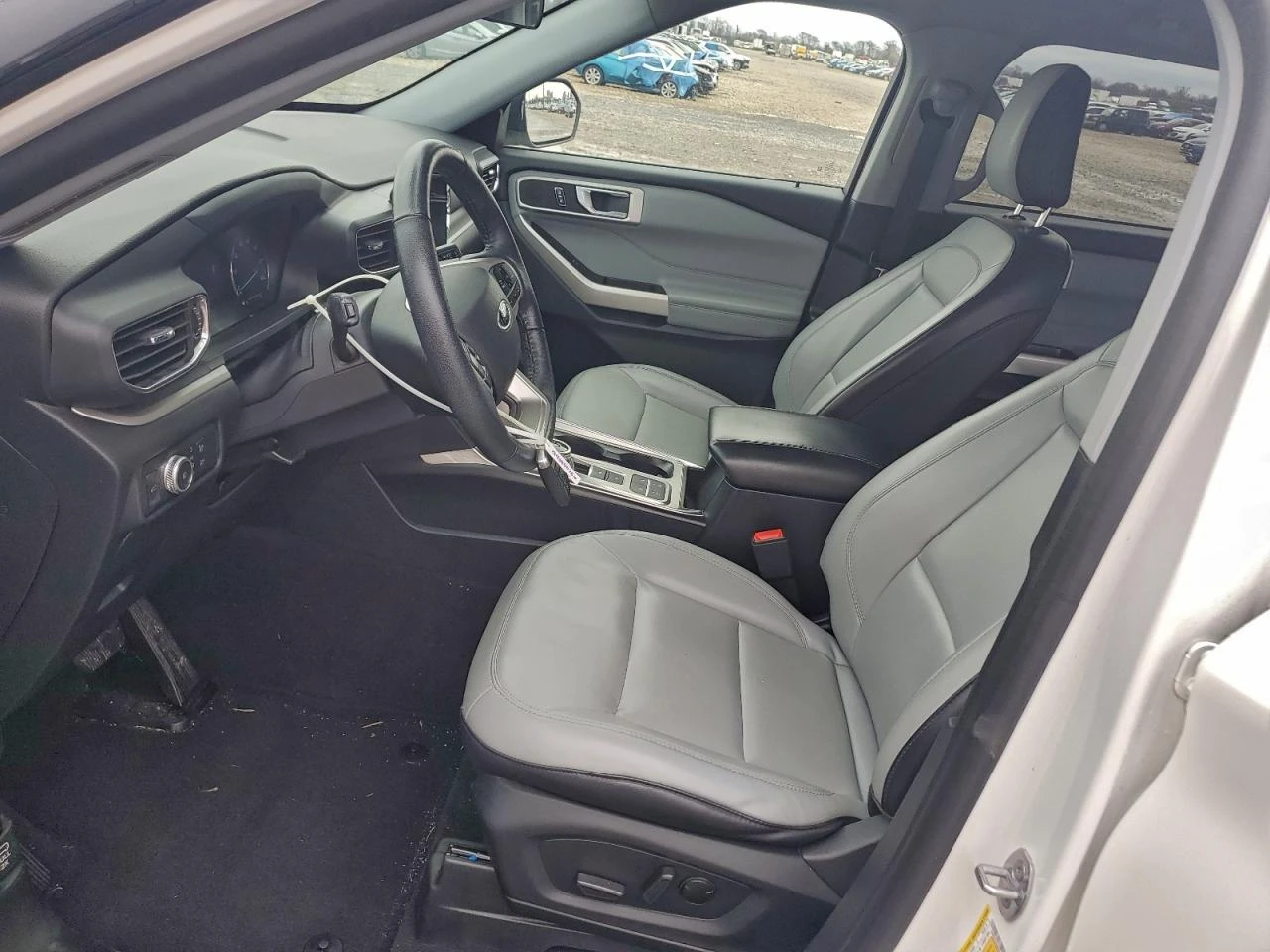 Ford Explorer 2.3l Xlt - изображение 7