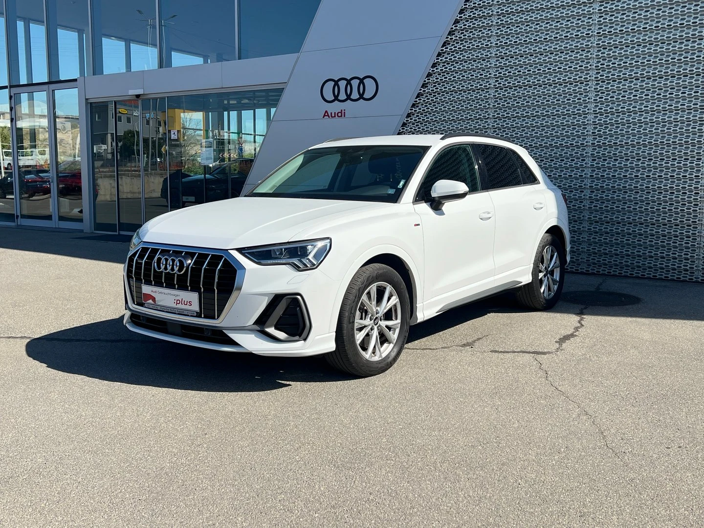 Audi Q3 S line 40 TDI quattro, снимка 6 - Автомобили и джипове - 54751120
