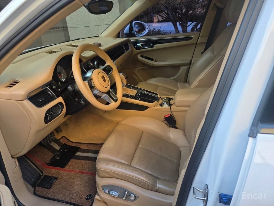 Porsche Macan, снимка 7 - Автомобили и джипове - 54223445