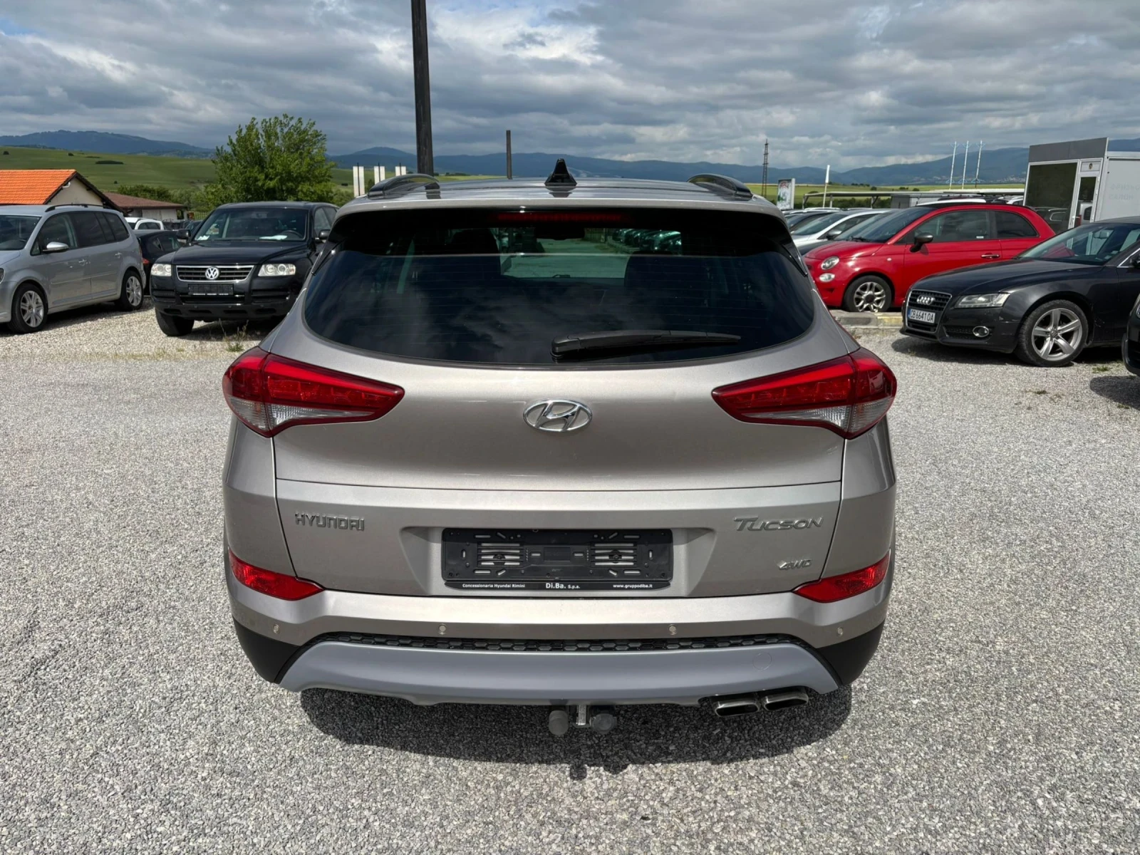 Hyundai Tucson 2.0crdi 4x4 Xpossible, снимка 6 - Автомобили и джипове - 54624764
