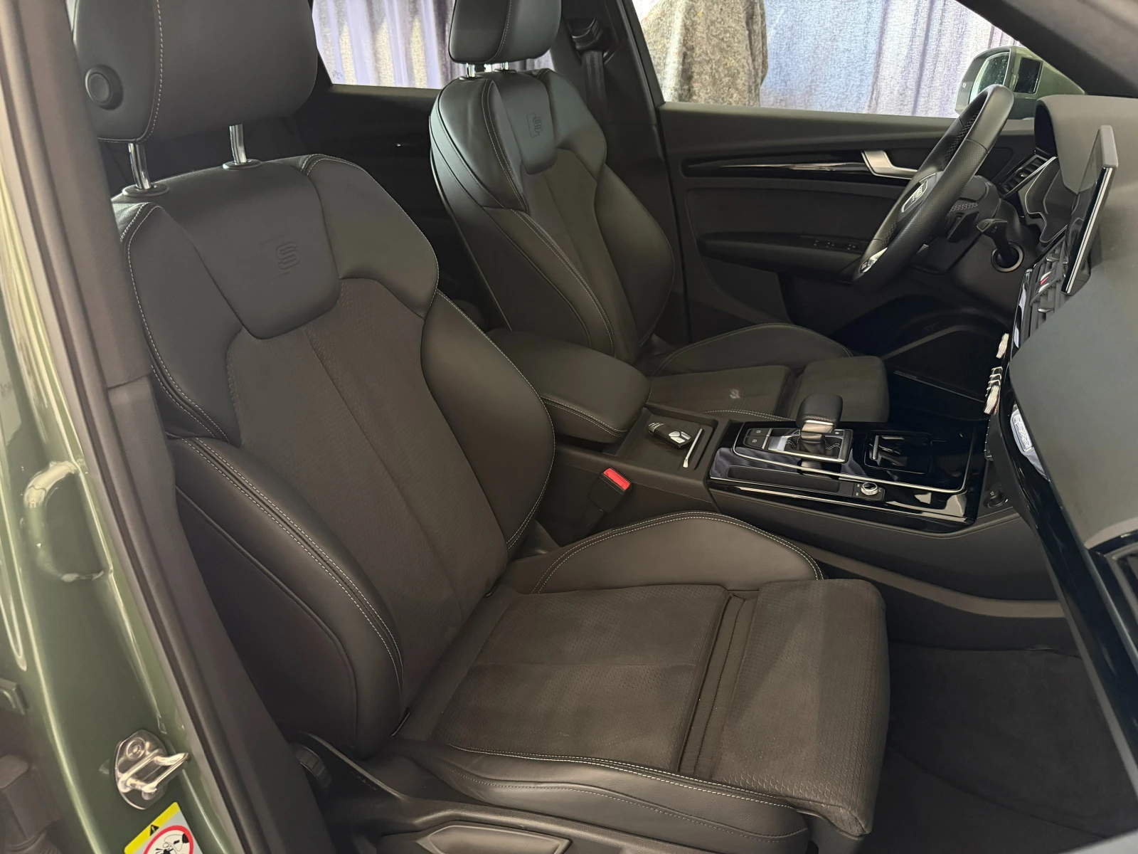 Audi Q5 3.0* S-LINE* СЕРВИЗНА КНИЖКА С ПЪЛНА ИСТОРИЯ В АУД, снимка 13 - Автомобили и джипове - 54680047