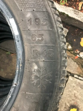 Гуми Зимни 195/65R15, снимка 3 - Гуми и джанти - 52409857
