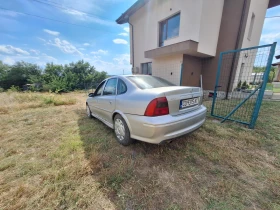 Обява за продажба на Opel Vectra ~1 800 лв. - изображение 1