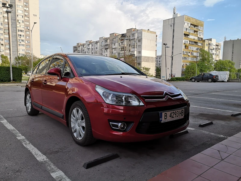 Citroen C4, снимка 1 - Автомобили и джипове - 48076368