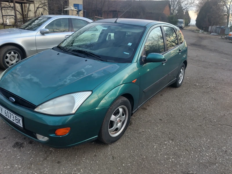 Ford Focus Хечбек, снимка 3 - Автомобили и джипове - 48814383