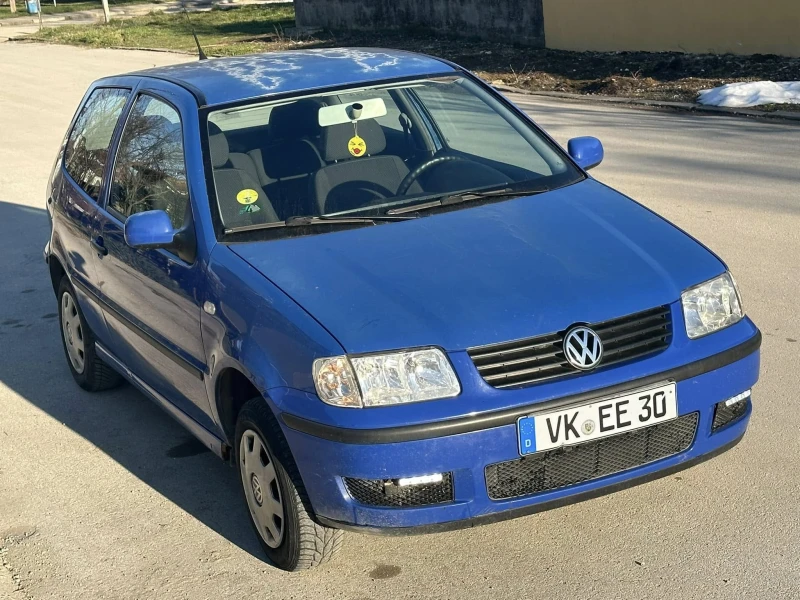 VW Polo 1.0 mpi, снимка 1 - Автомобили и джипове - 49379085