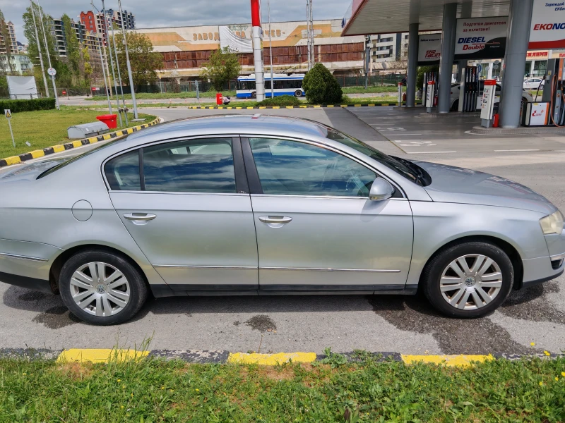 VW Passat FSI    (B6), снимка 2 - Автомобили и джипове - 52341128
