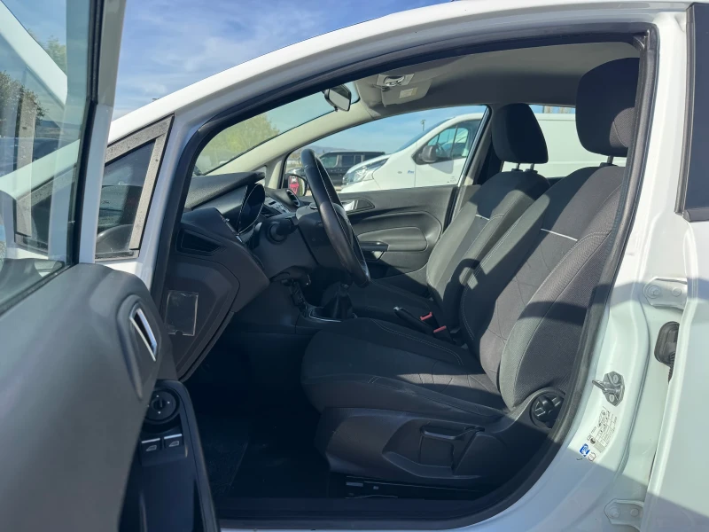Ford Fiesta 1.5TDCI EURO-6, снимка 10 - Автомобили и джипове - 52282946