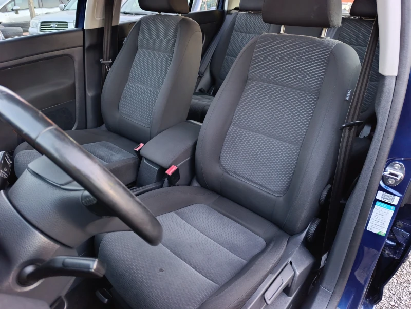 VW Golf Plus 1.6TDI 105k.c., снимка 9 - Автомобили и джипове - 52500382