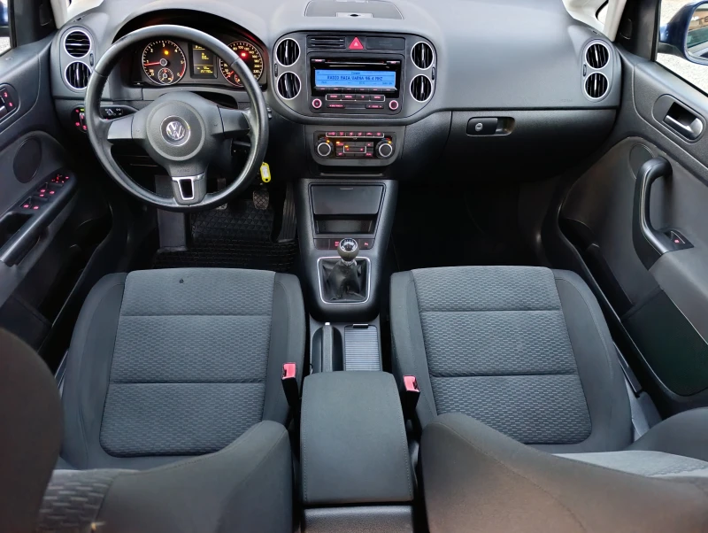 VW Golf Plus 1.6TDI 105k.c., снимка 10 - Автомобили и джипове - 52500382
