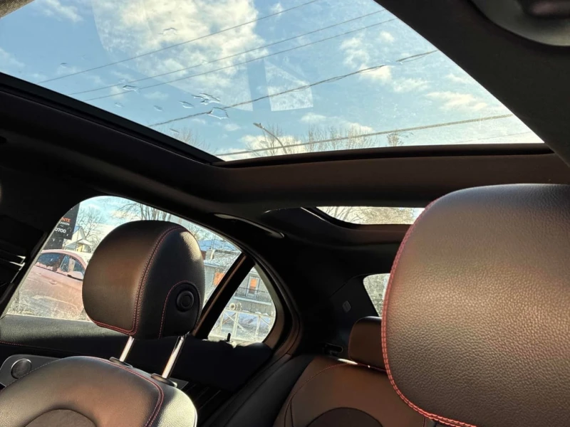 Mercedes-Benz C 450 AMG * CARFAX * БЕЗ ПЪРВОНАЧАЛНА ВНОСКА, снимка 16 - Автомобили и джипове - 52617697