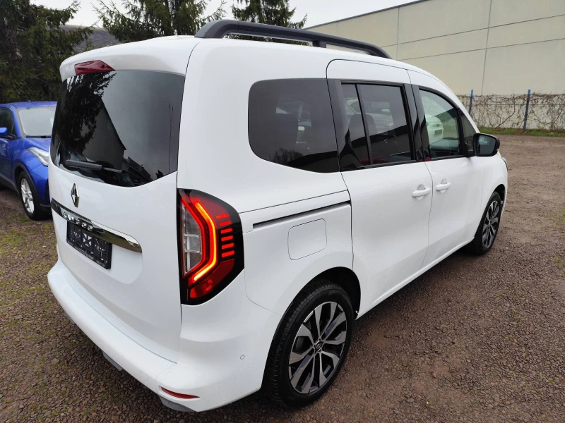 Renault Kangoo 1.3 TCe 130 Intens, 130 к.с, снимка 6 - Автомобили и джипове - 53172944