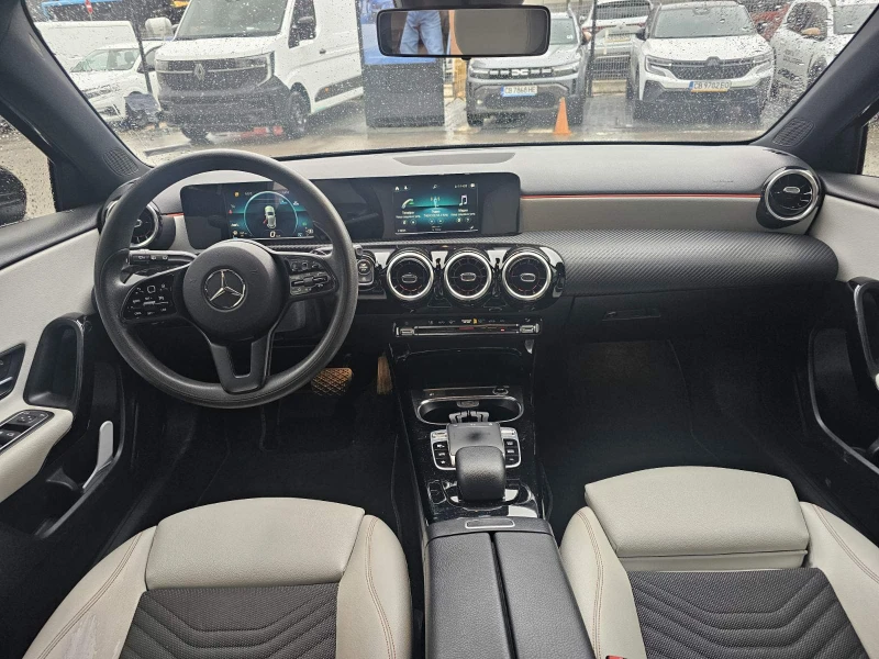Mercedes-Benz A 180 1.3 TCe 136 hp, снимка 7 - Автомобили и джипове - 53284783