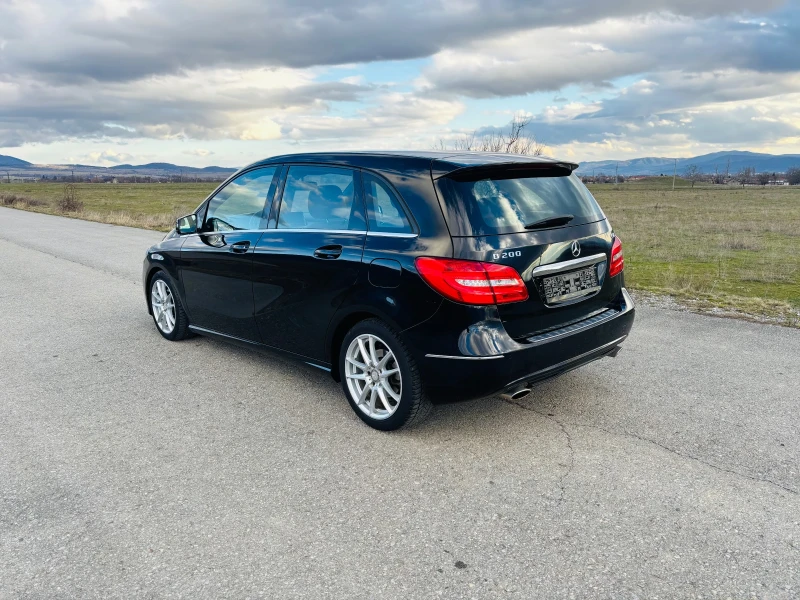 Mercedes-Benz B 200 AUTOMAT-7G, снимка 5 - Автомобили и джипове - 53403887