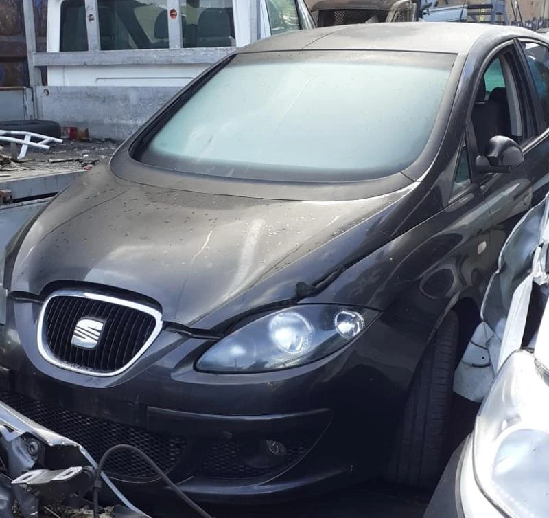 Seat Altea 1.9 TDI    САМО НА ЧАСТИ , снимка 1 - Автомобили и джипове - 49101606