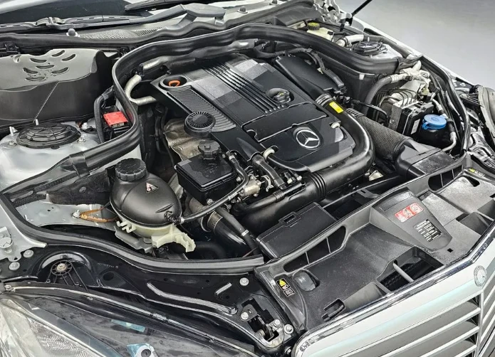 Mercedes-Benz E 200 Avantgarde - изображение 6