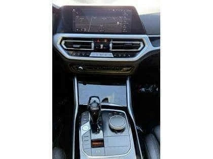 BMW 330 * 330i xDrive Sedan * CARFAX * ЦЕНА ДО БГ, снимка 17 - Автомобили и джипове - 54785364