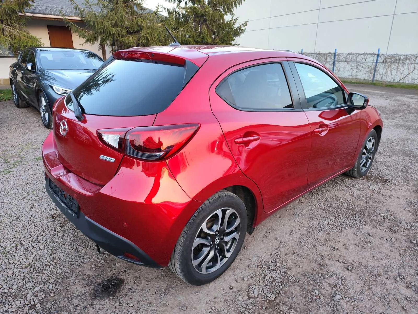 Mazda 2 1.5i16V Skyactiv-G Revol.Drive90PS - изображение 7