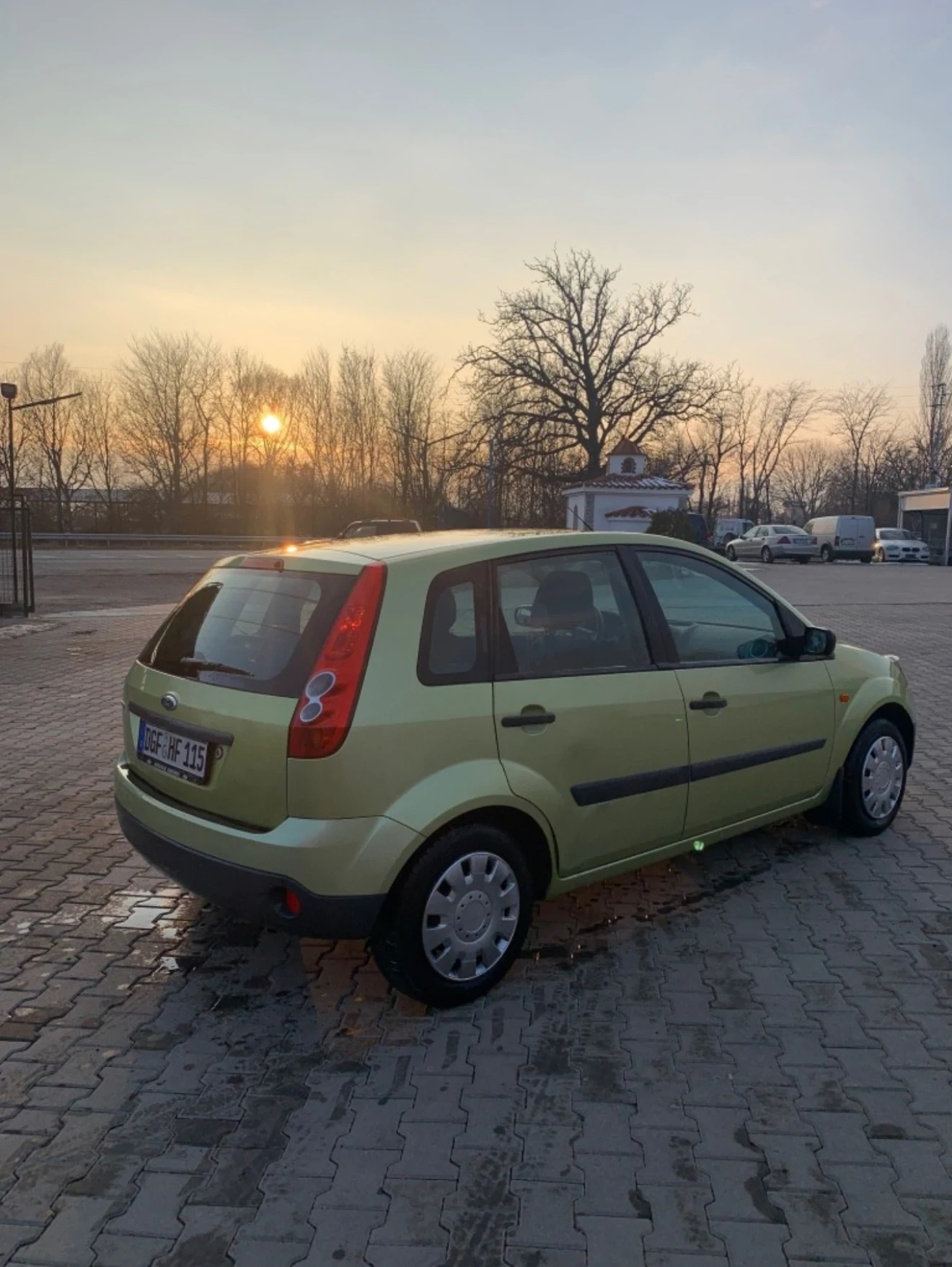 Ford Fiesta 1.3 Климатик - изображение 4