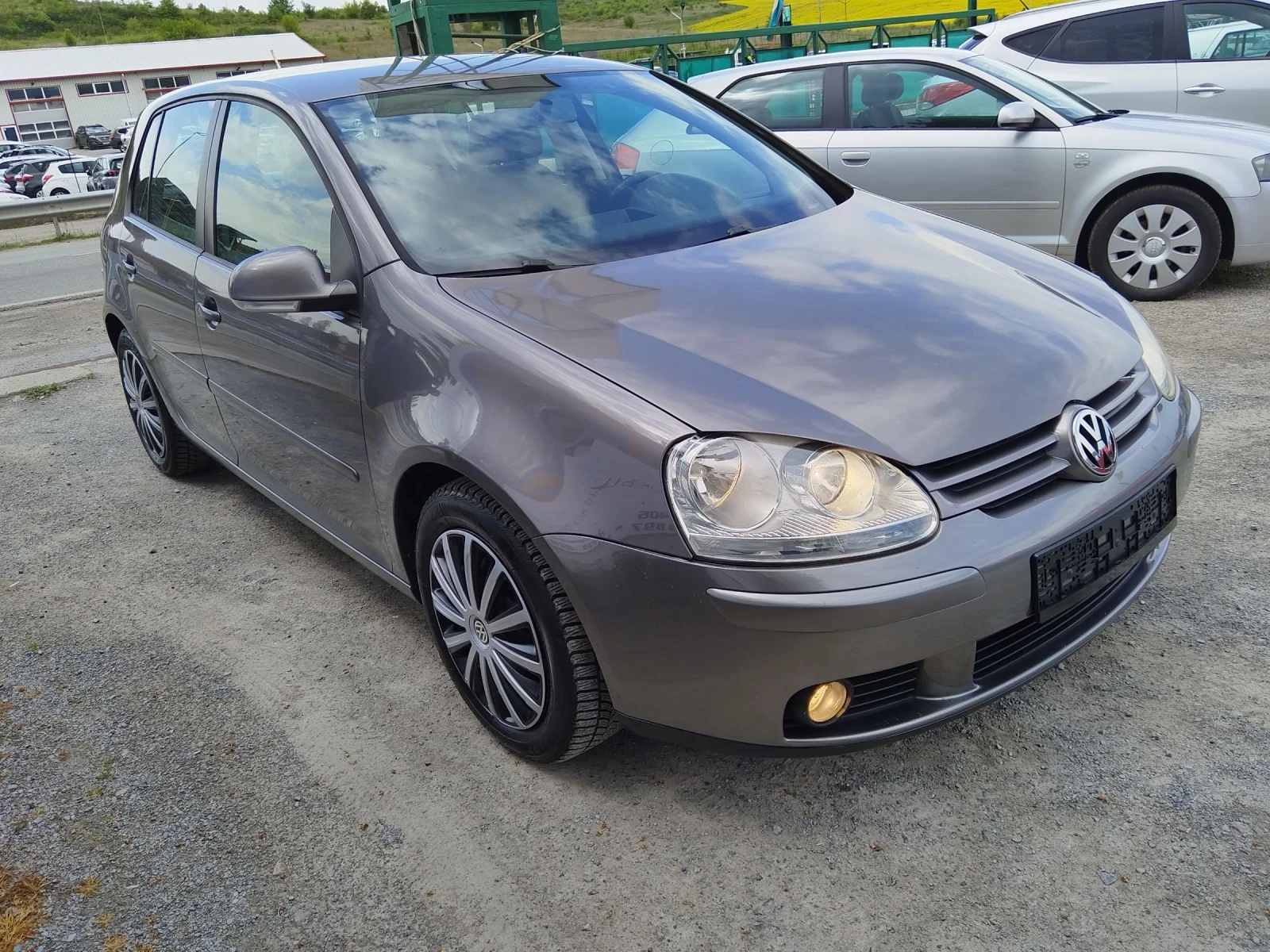 VW Golf 1.6i102ks.Navi - изображение 4