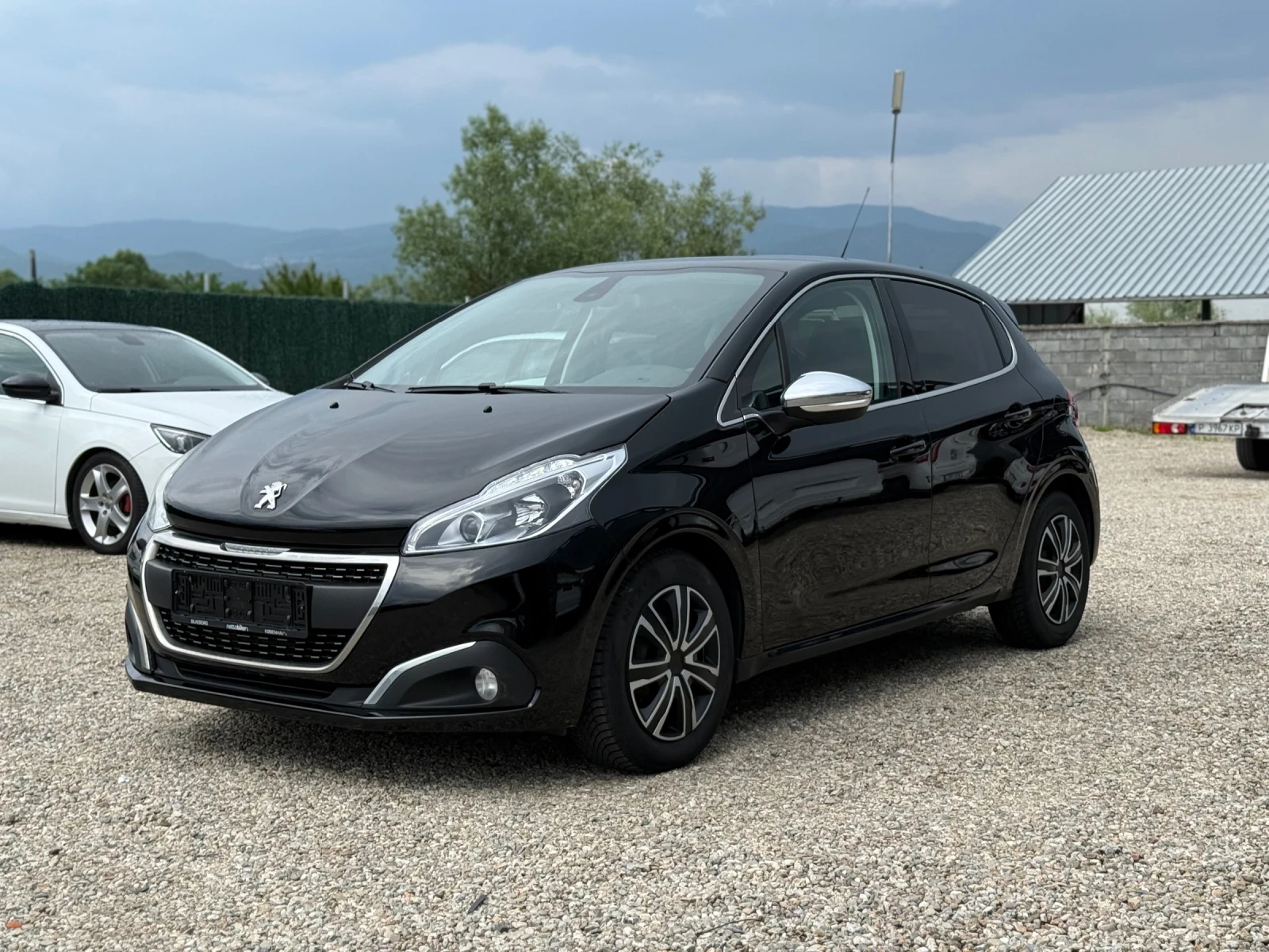 Peugeot 208 1.6D/100hp/NAVI/LED/EVRO6/ - изображение 3