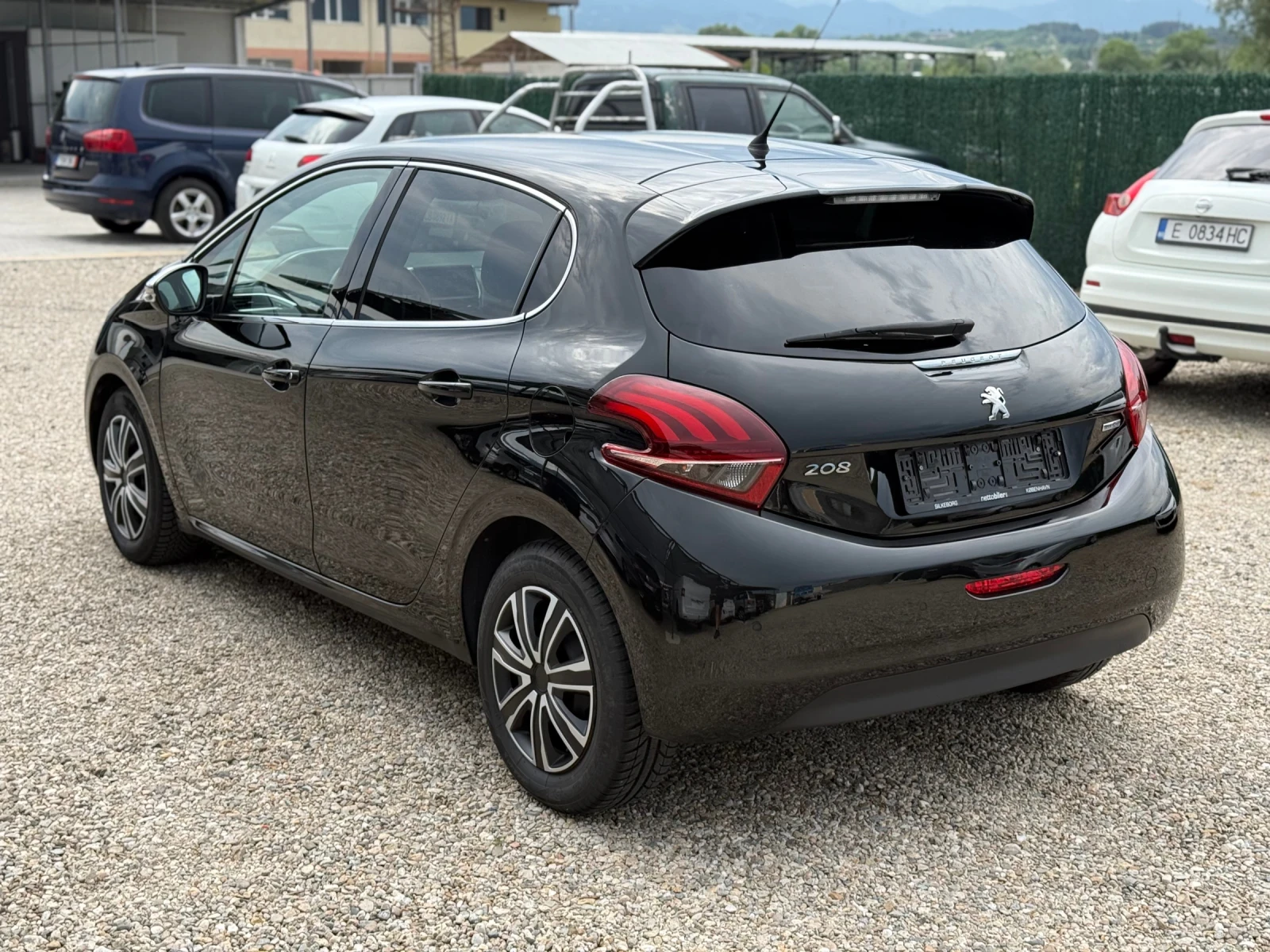 Peugeot 208 1.6D/100hp/NAVI/LED/EVRO6/ - изображение 4