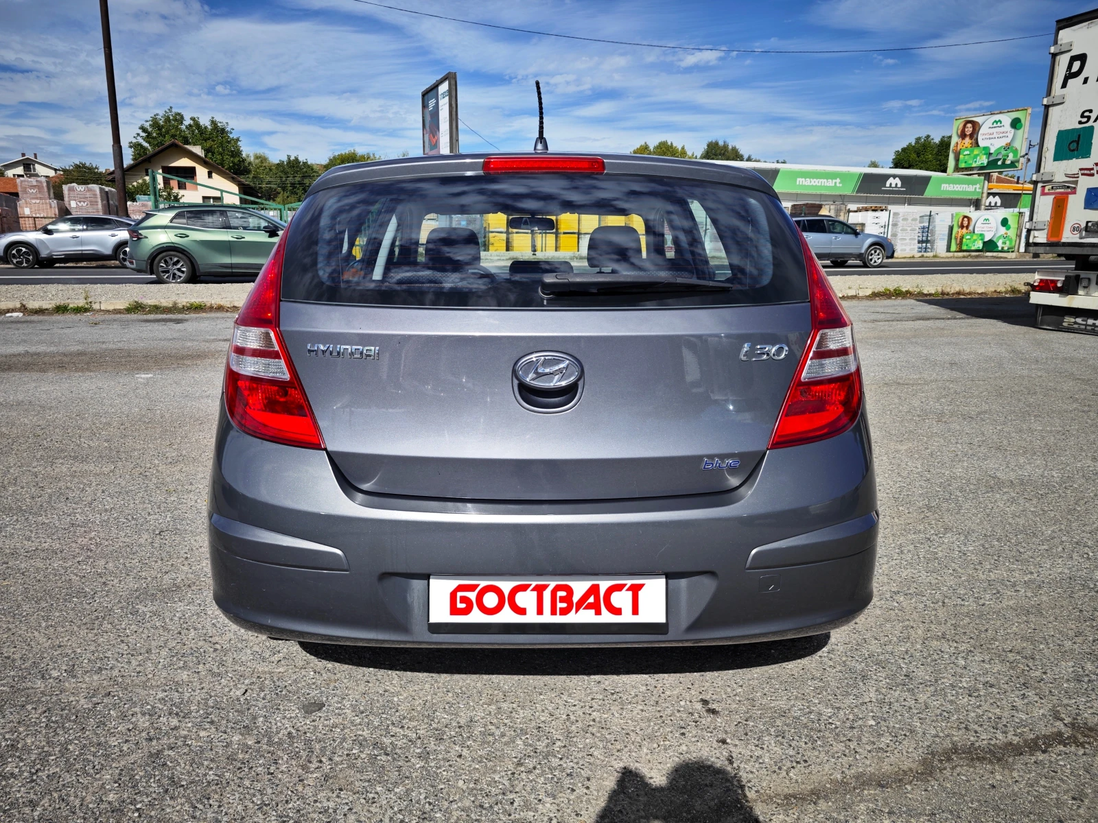 Hyundai I30 1, 4i - изображение 4