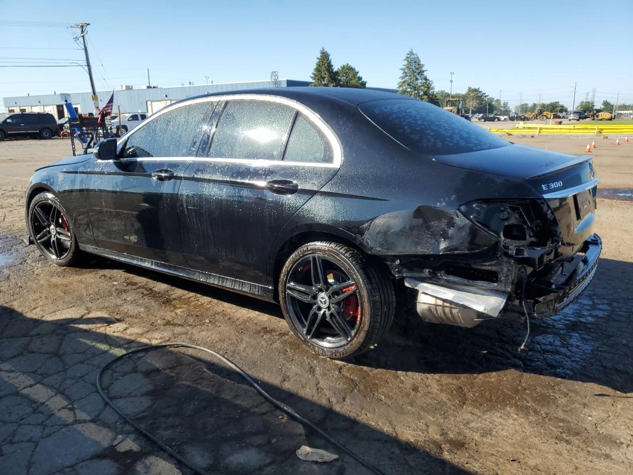 Mercedes-Benz E 300 E 300 - изображение 2