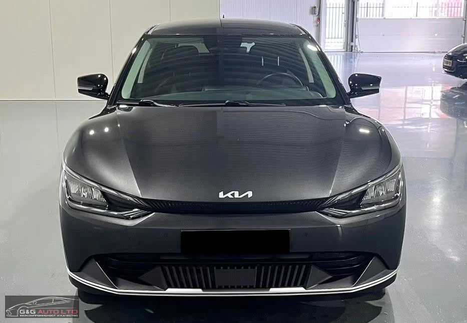 Kia EV6 2WD/170HP/CAM/NAVI/LED/KLESS/432g - изображение 2