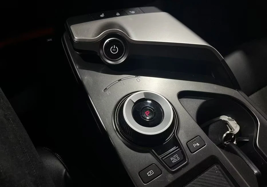 Kia EV6 2WD/170HP/CAM/NAVI/LED/KLESS/432g | Mobile.bg   13