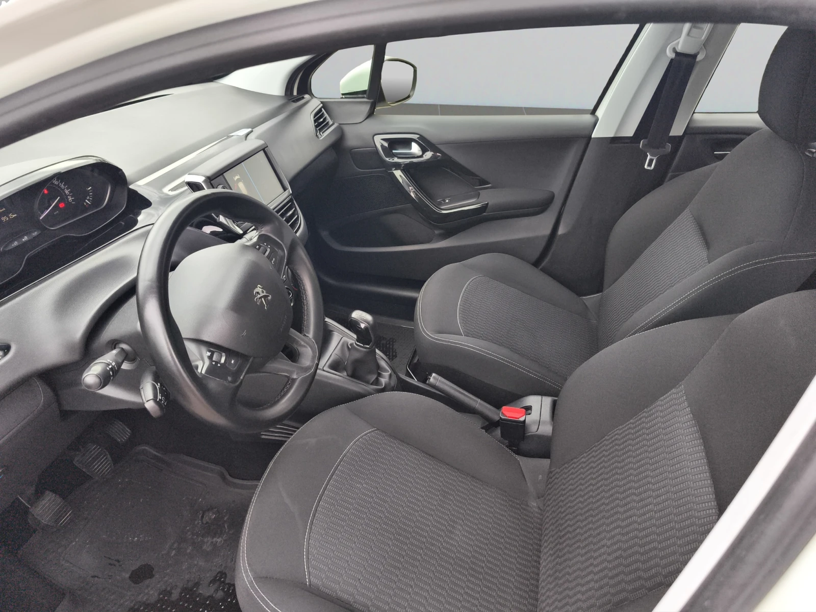 Peugeot 208 ACTIVE 1.2 VTi 68 BVM5 EURO 6.2 LPG/1810186 - изображение 10